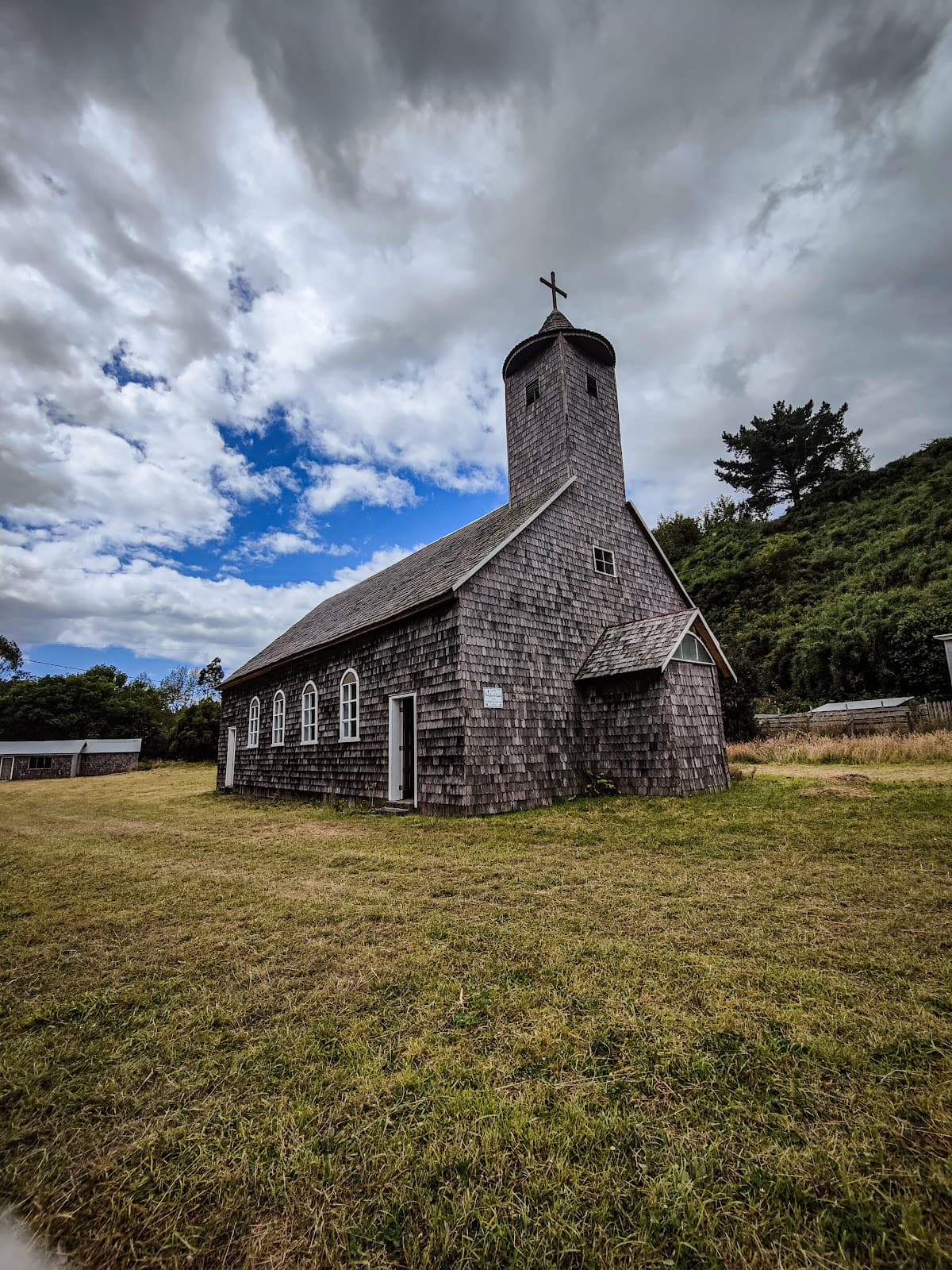Iglesia de Caulín - Image 1