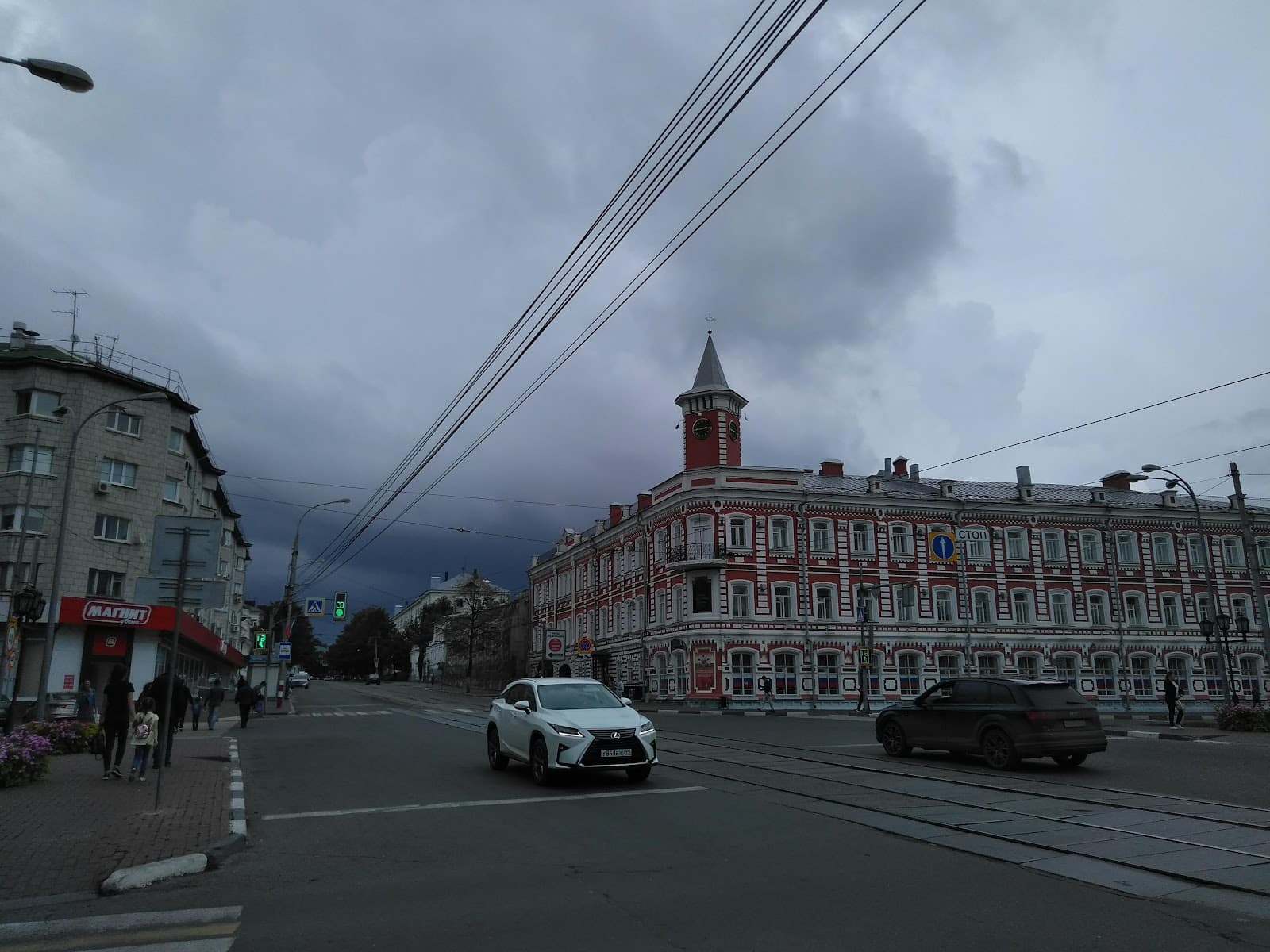 Goncharov Street - Image 1