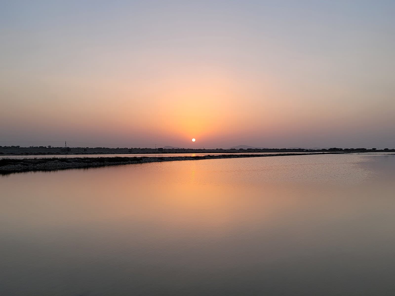 Sambhar Salt Lake - Image 1