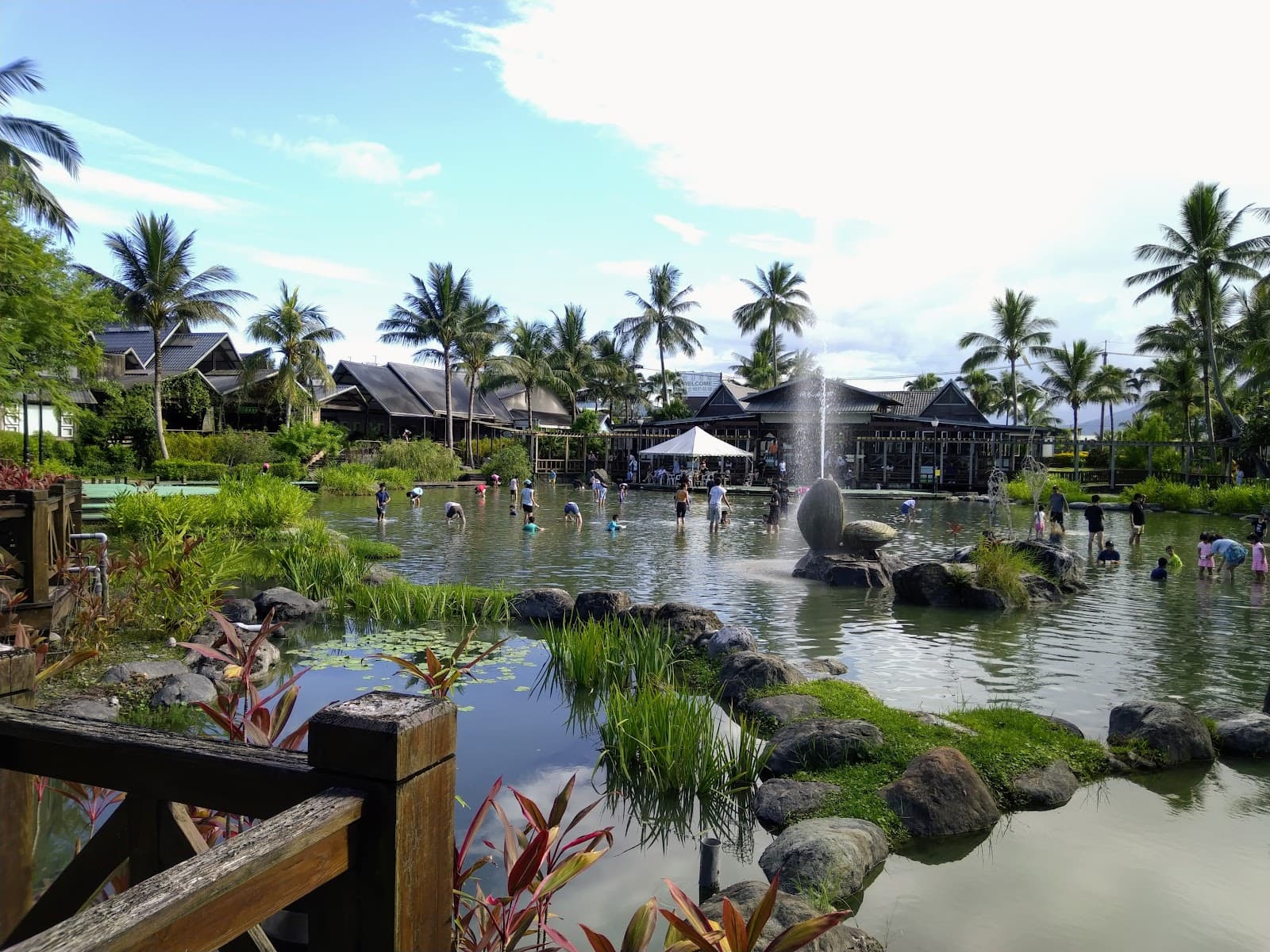 Lichuan Fish Farm - Image 1