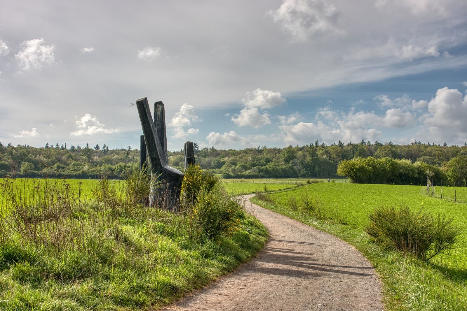Oberfeld Darmstadt - Image 1