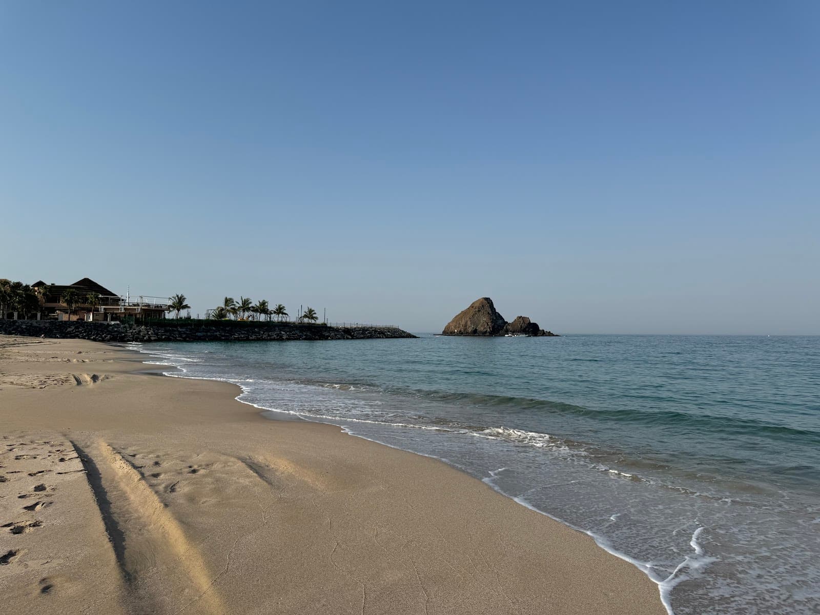 Dibba Beach Fujairah - Image 1