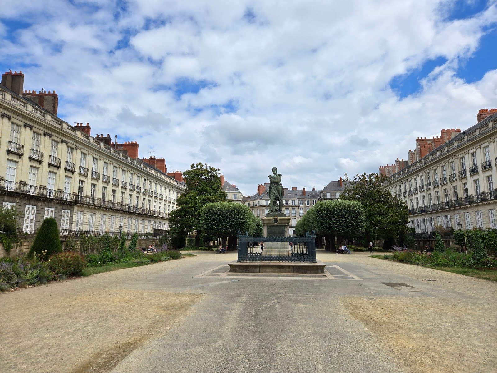 Cours Cambronne - Image 1