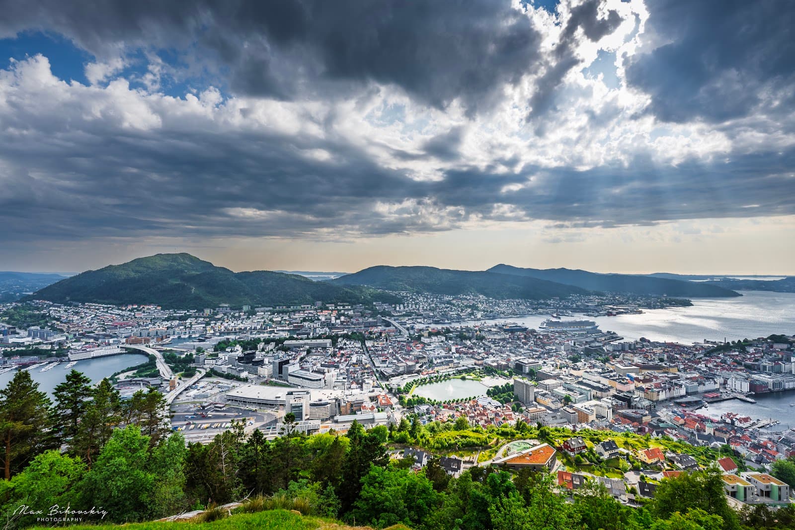 Vågen Harbourfront - Image 1