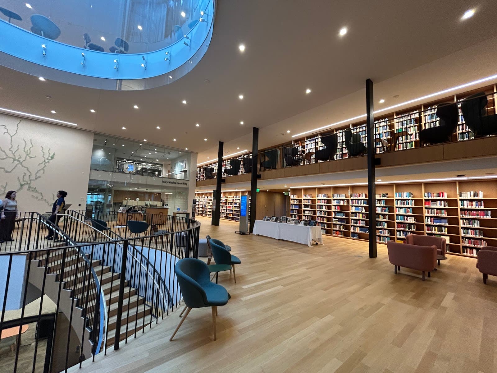 Neilson Library (Smith College) - Image 1