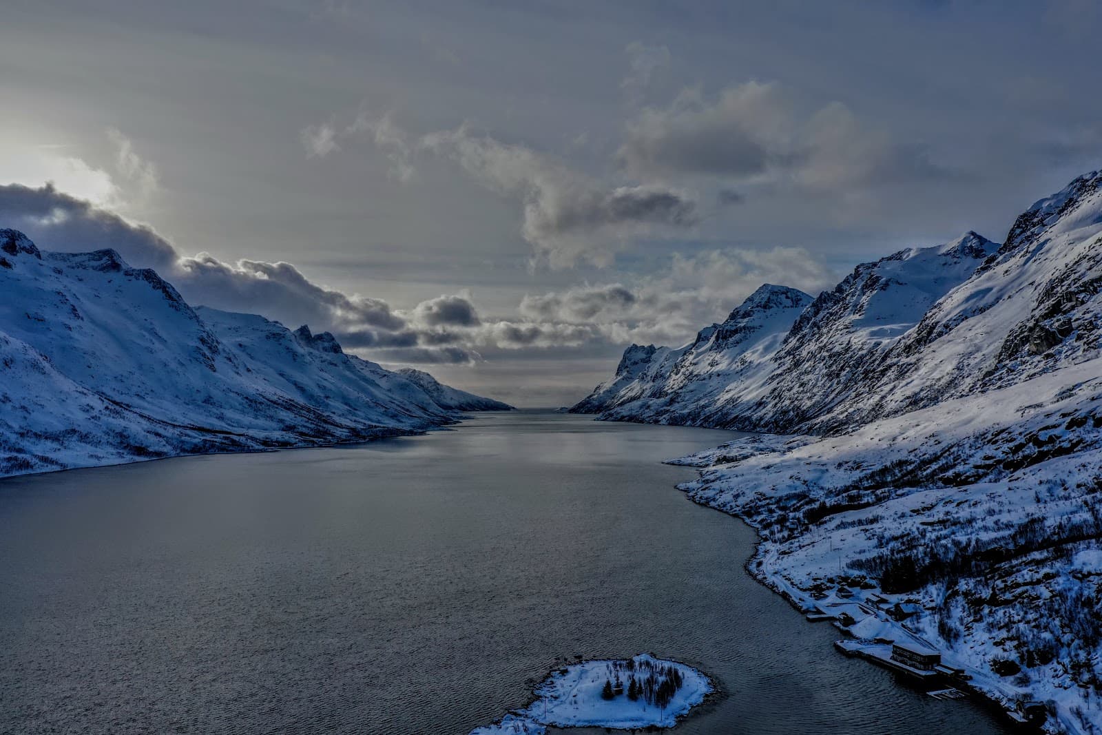 Ersfjordbotn Norway - Image 1
