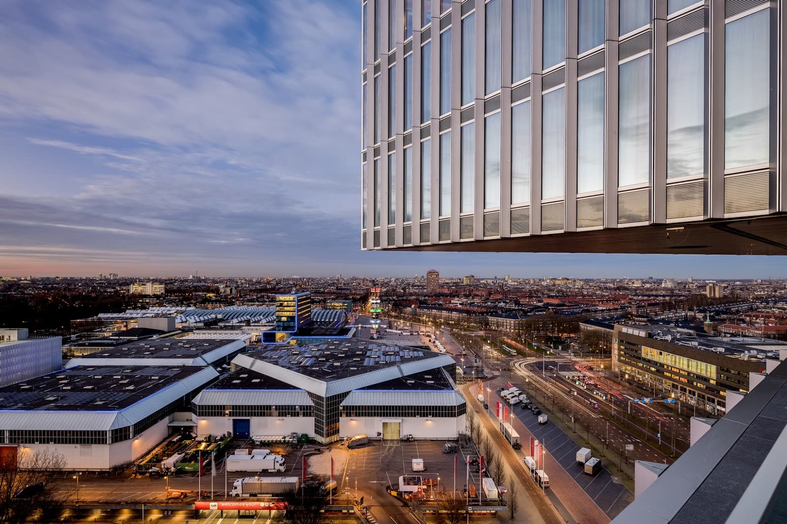 nhow Amsterdam RAI Hotel - Image 1