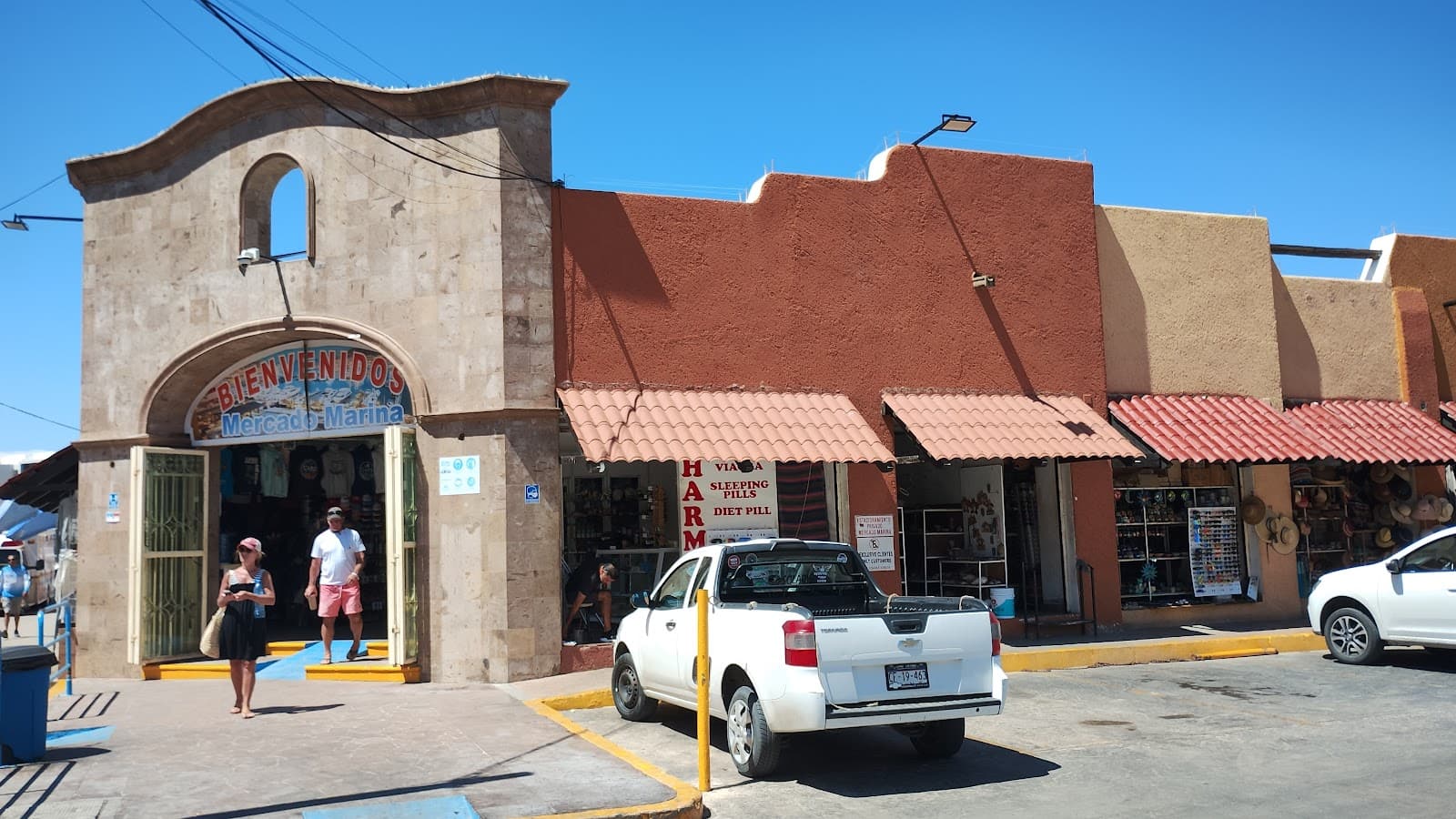 Mercado Artesanal San Lucas Mexico - Image 1