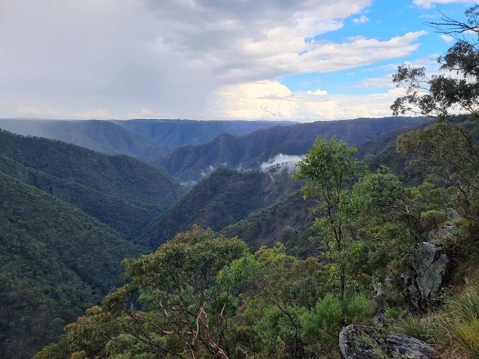 Metz Gorge Lookout - Image 1
