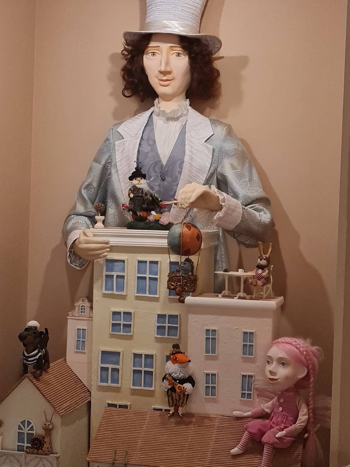 Interactive Foyer Experiences