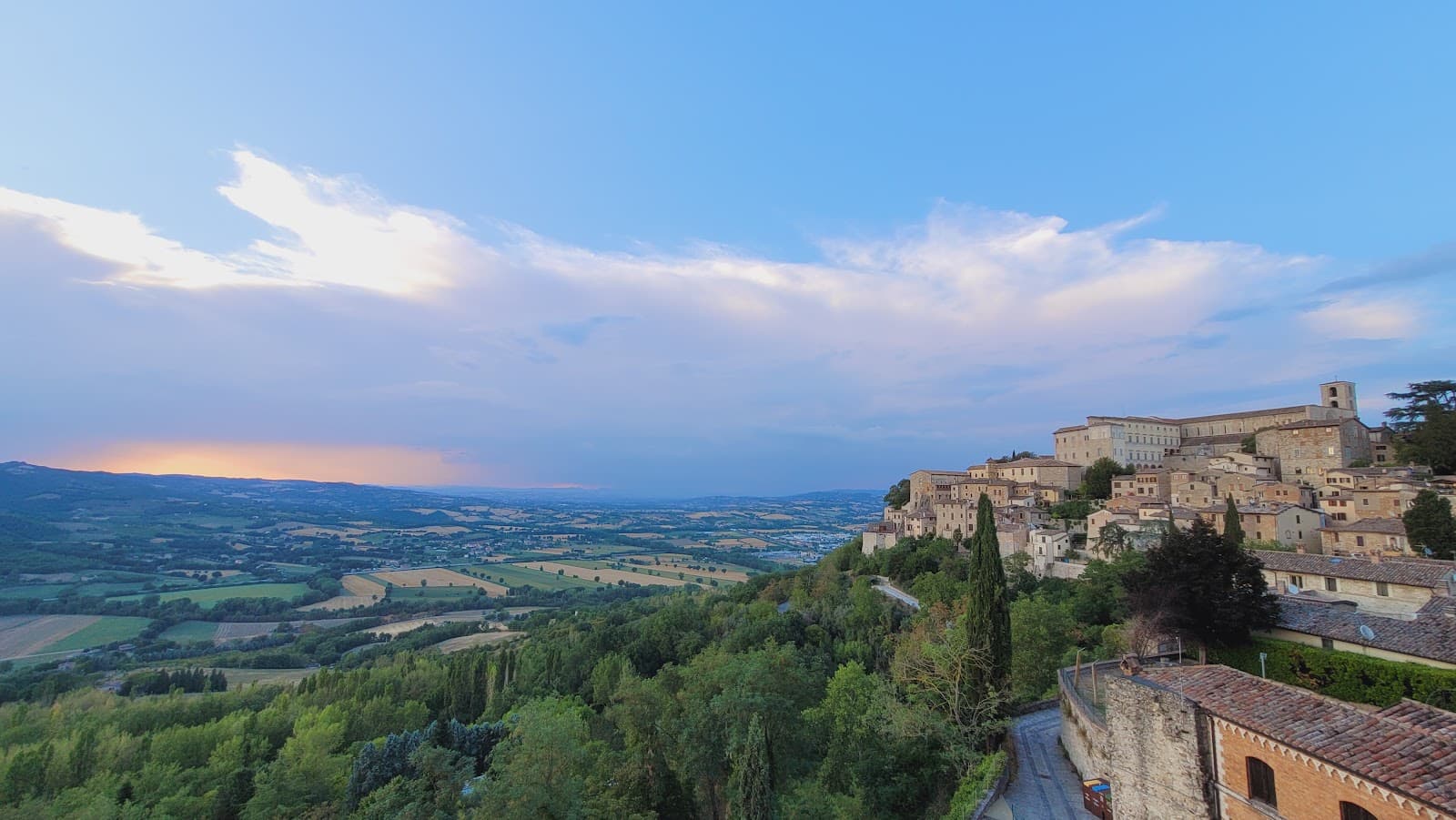 Ascensore Inclinato di Todi - Image 1