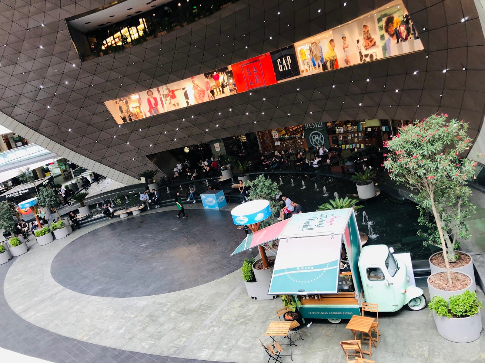 Kanyon, Istanbul - Image 1