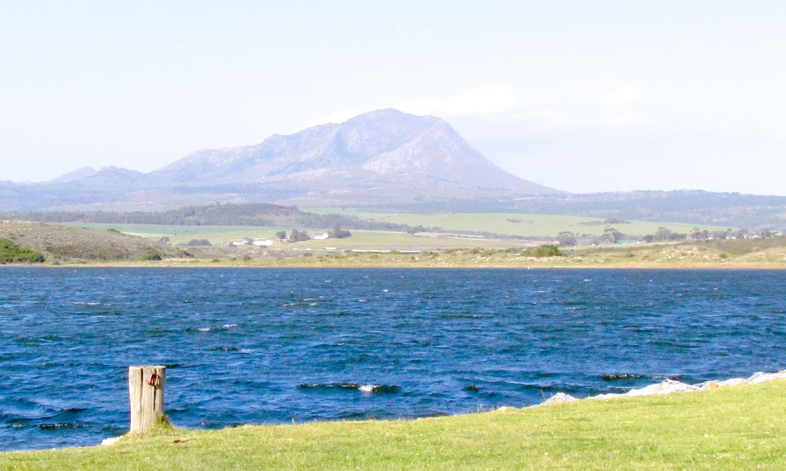 Bot River Estuary Rooisand - Image 1