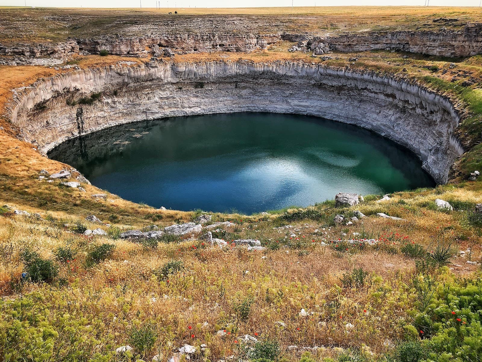 Kızören Sinkhole - Image 1
