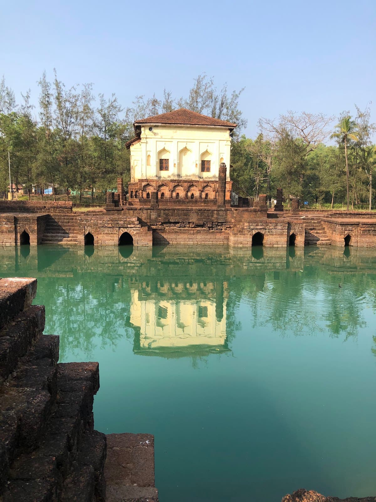 Safa Masjid Ponda - Image 1