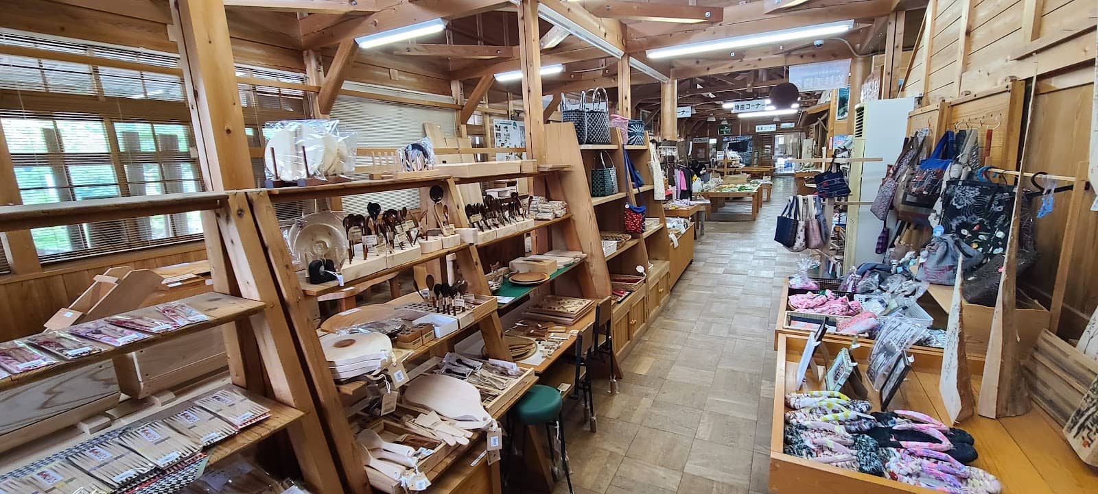 Artisan Crafts and Souvenirs