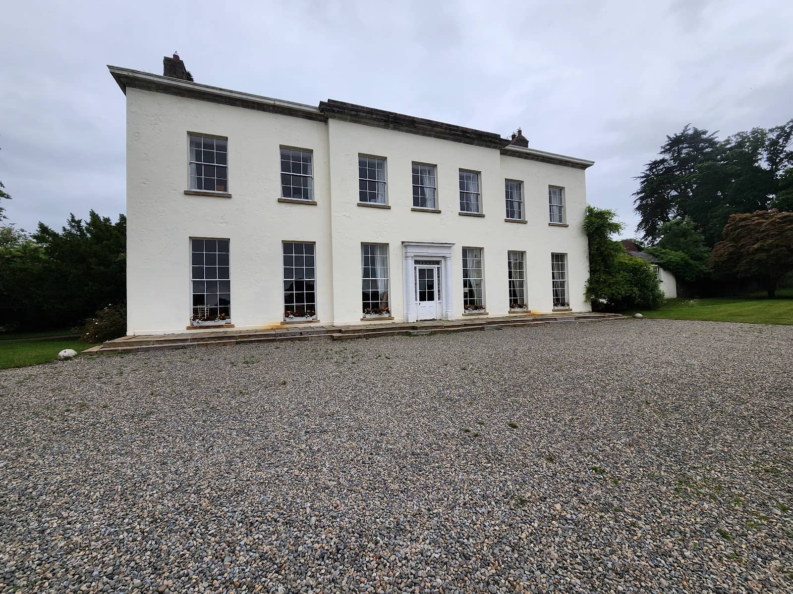 Secret Garden Weddings