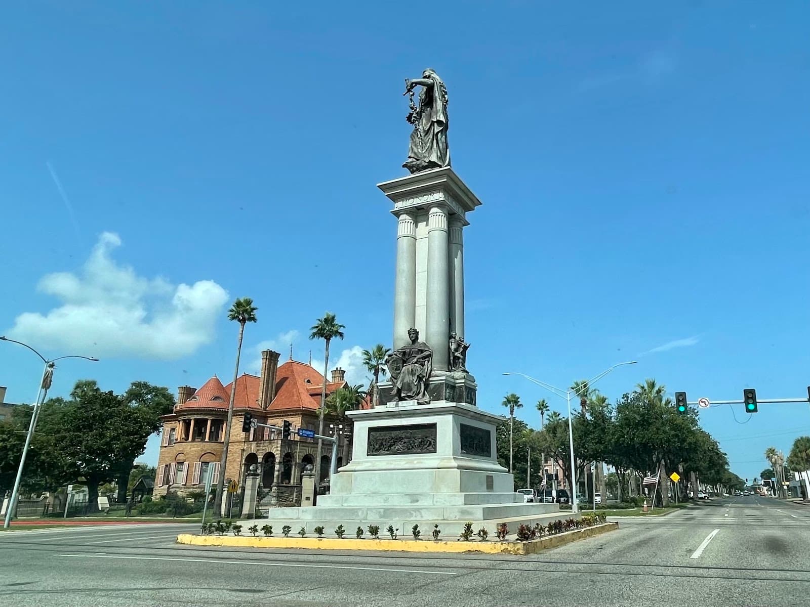 Texas Heroes Monument - Image 1