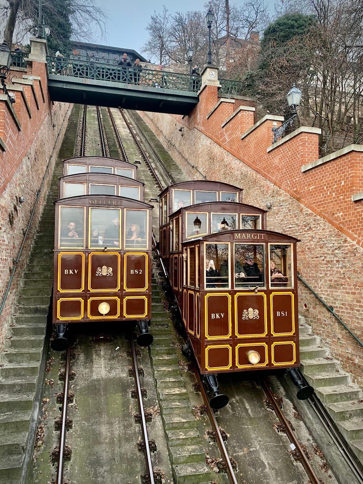 Budavári Libegő (Buda Castle Chairlift) - Image 1