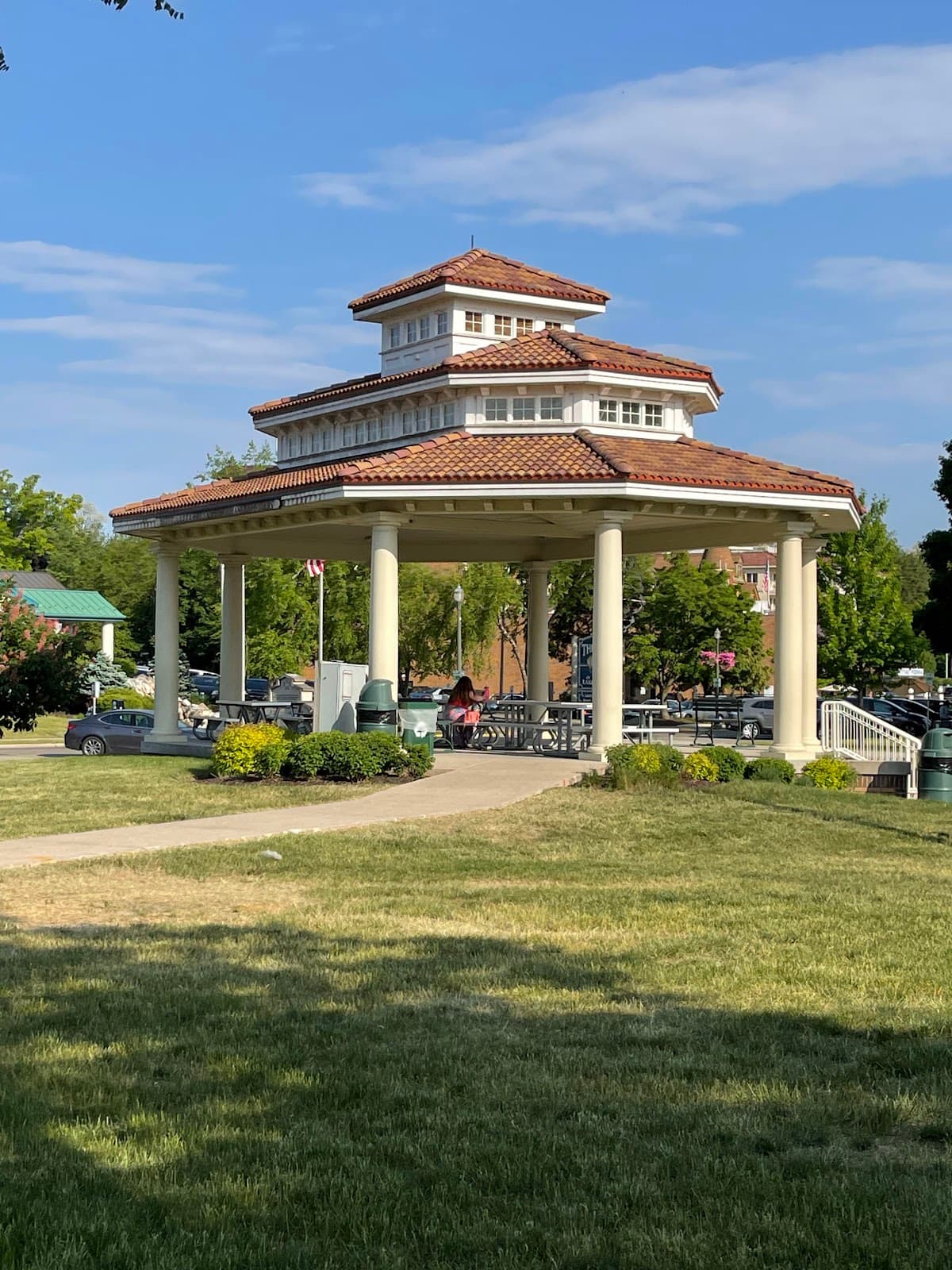 Flat Iron Park - Image 1