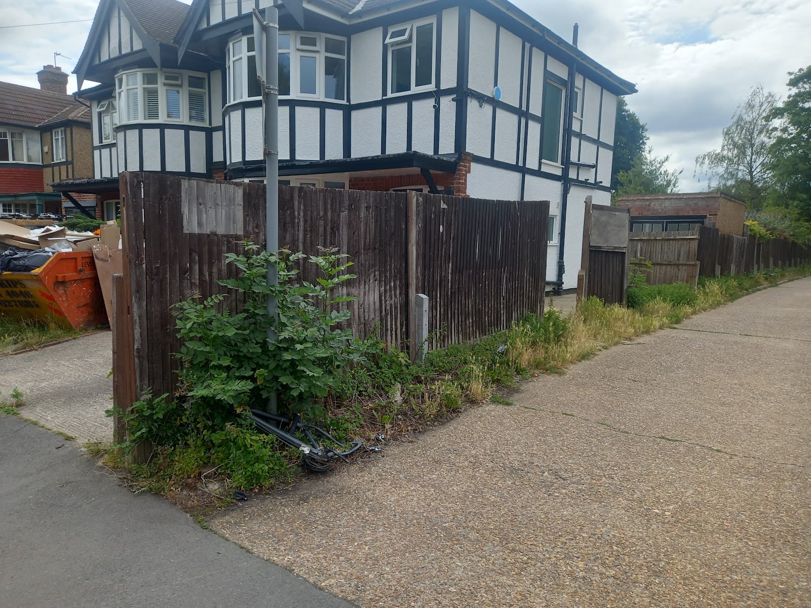 Eastcote (neighborhood) - Image 1