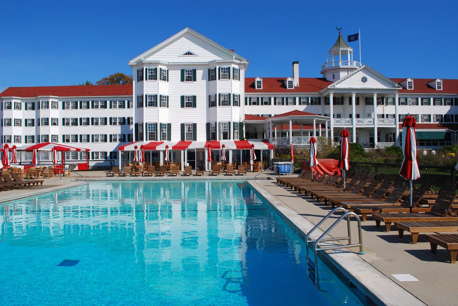 The Colony Hotel - Image 1