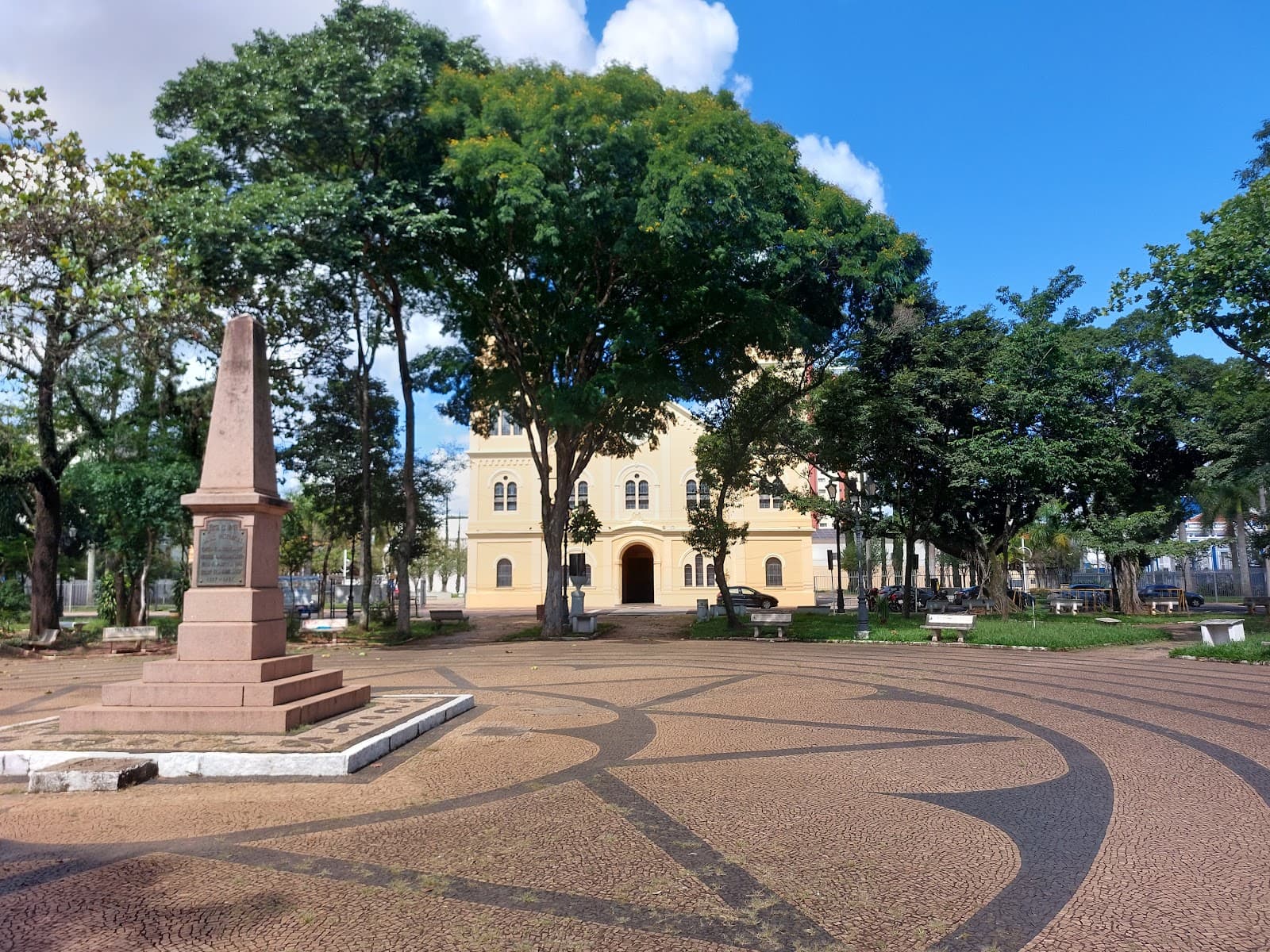 Praça da Liberdade Rio Claro São Paulo - Image 1