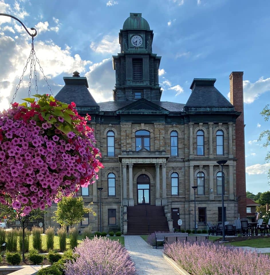 Local Eateries & Breweries