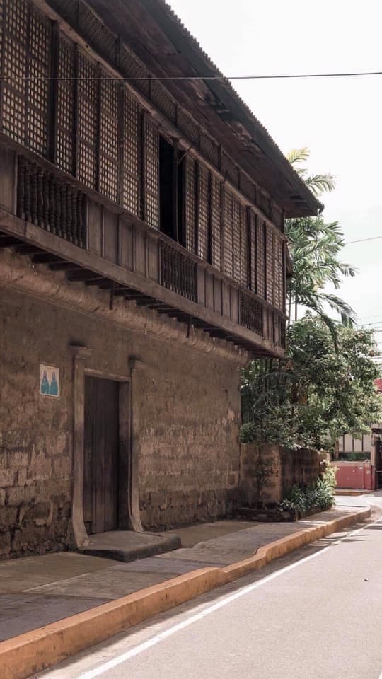 Bahay na Tisa - Image 1