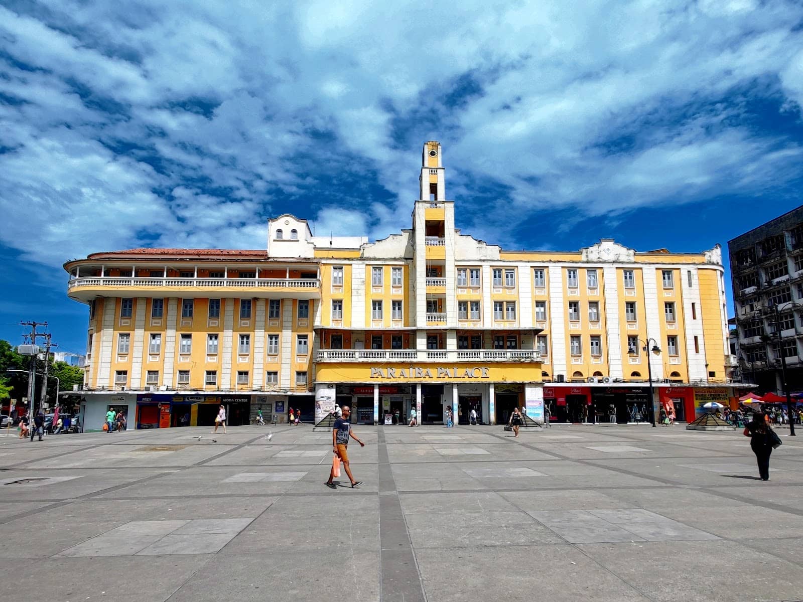 Vibrant Commercial Hub