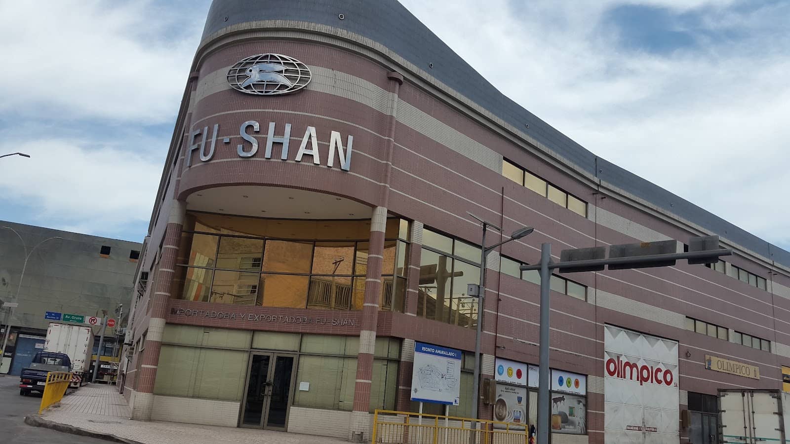 Perfumes & Fragrances