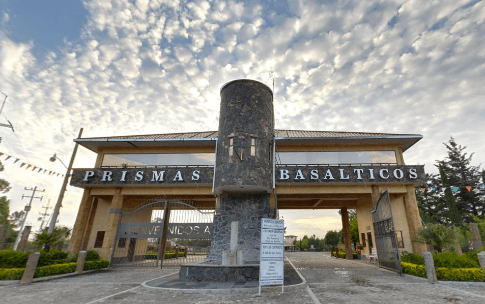 Prismas Basálticos de Santa María Regla - Image 1