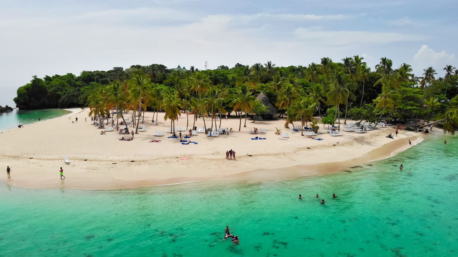 Cayo Levantado Bacardí Island - Image 1