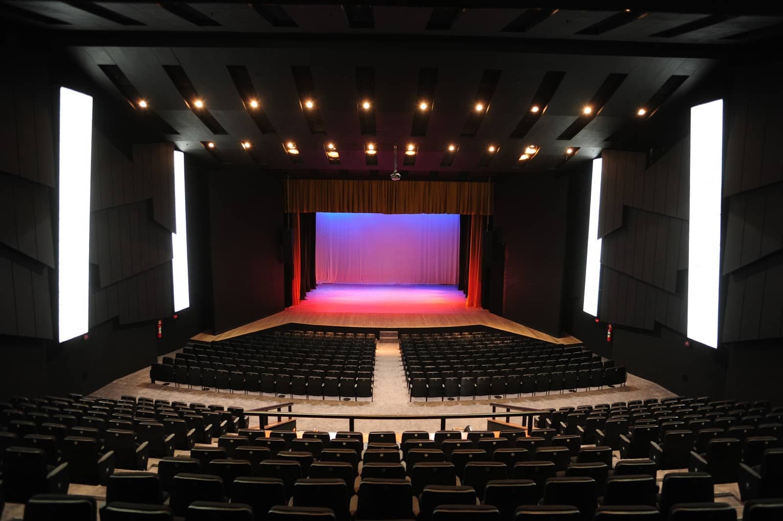 Savassi's Lively Streets