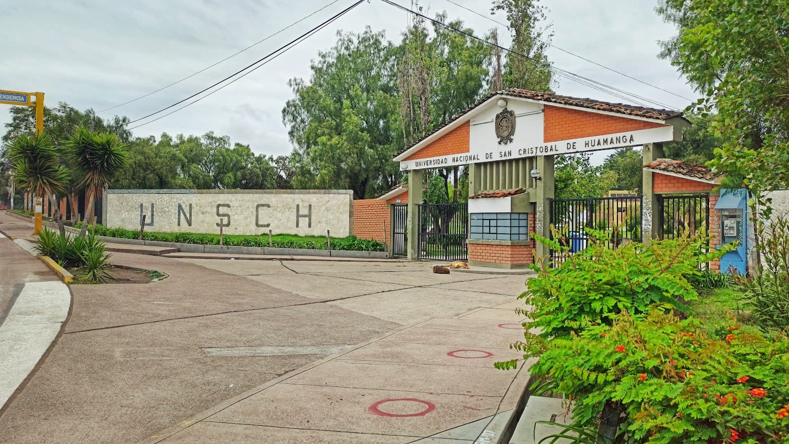 UNSCH Casona (University Casona) - Image 1