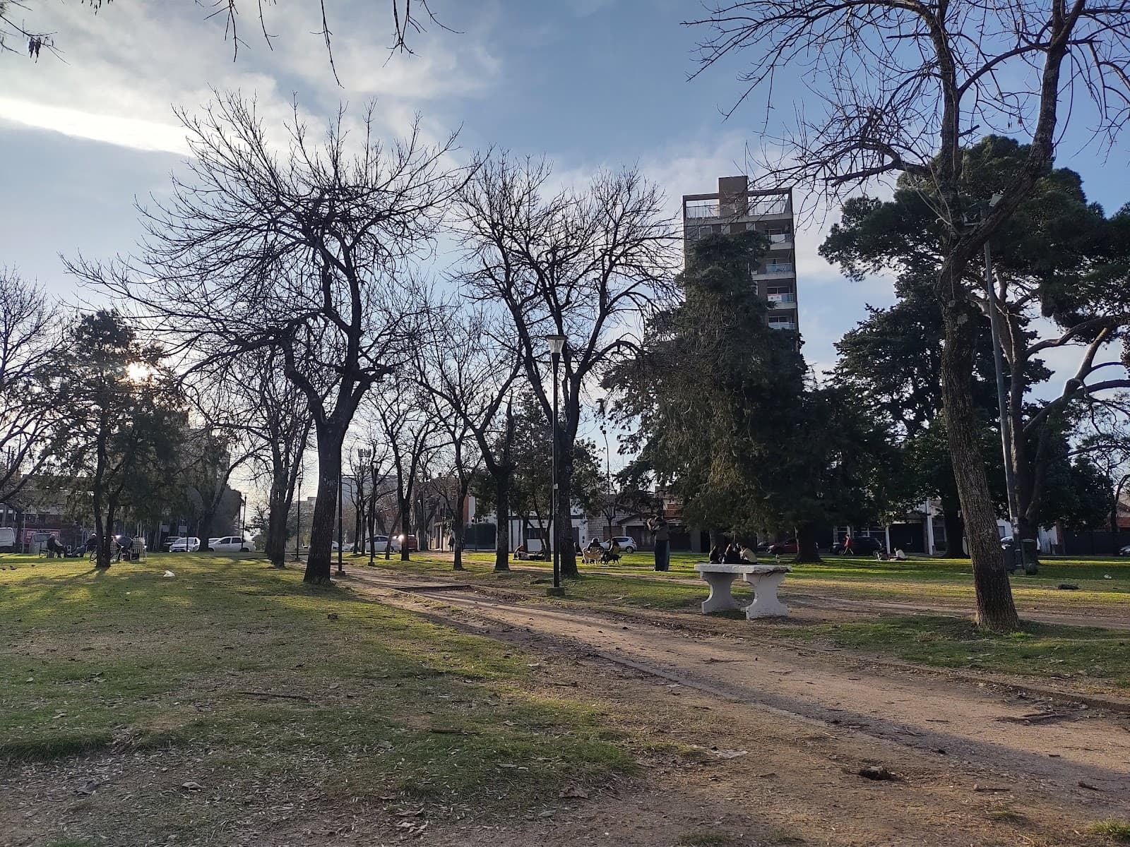 Plaza Azcuénaga - Image 1