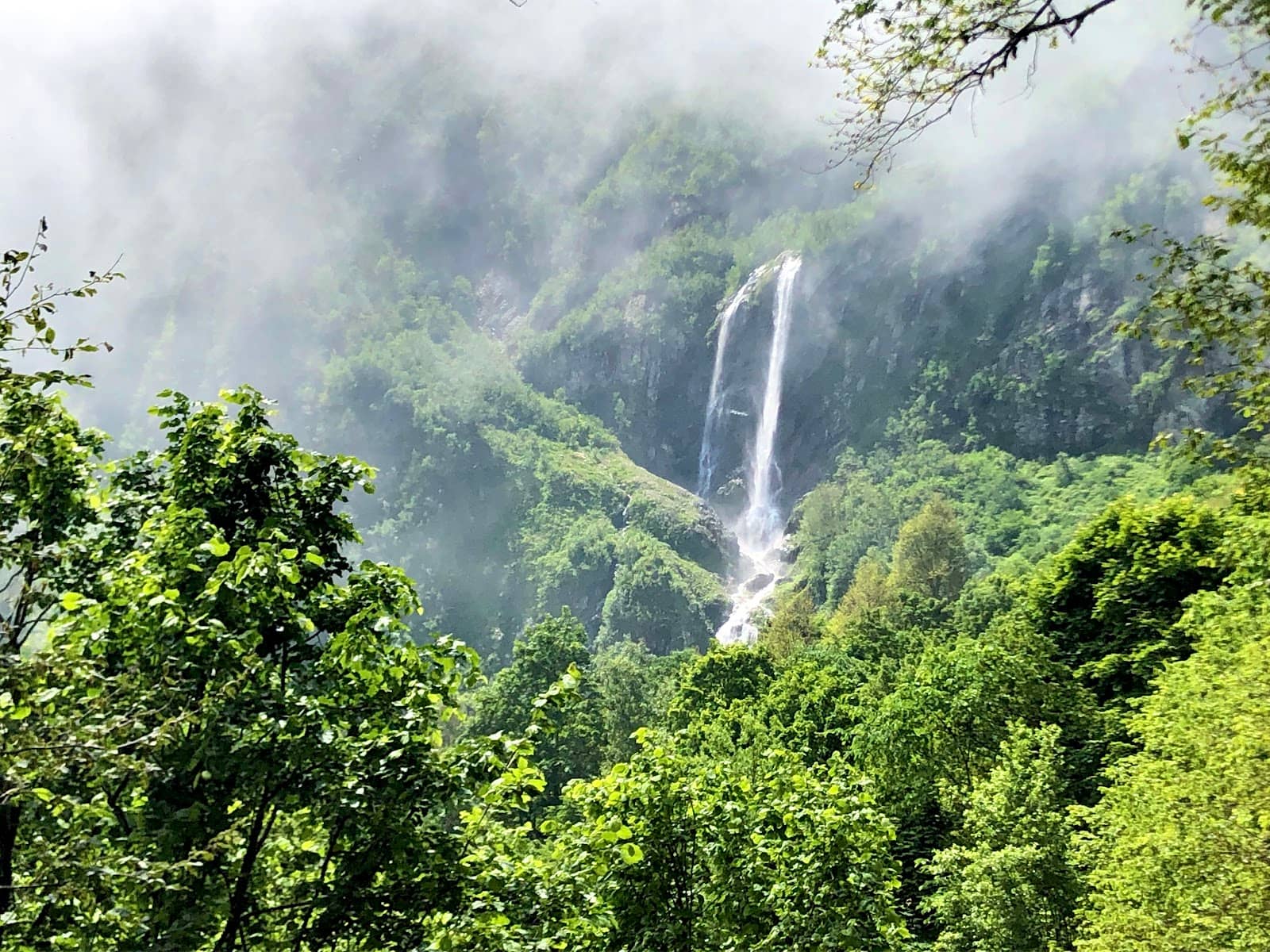 Panoramic Mountain Vistas
