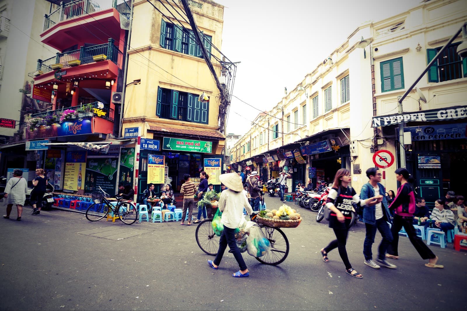 Ta Hien Beer Street - Image 1