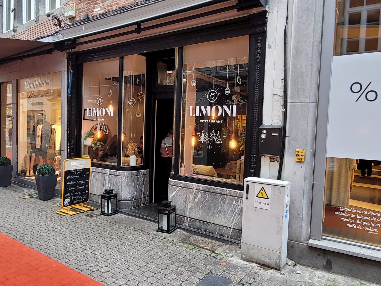 Old Town (Vieux Namur) - Image 1