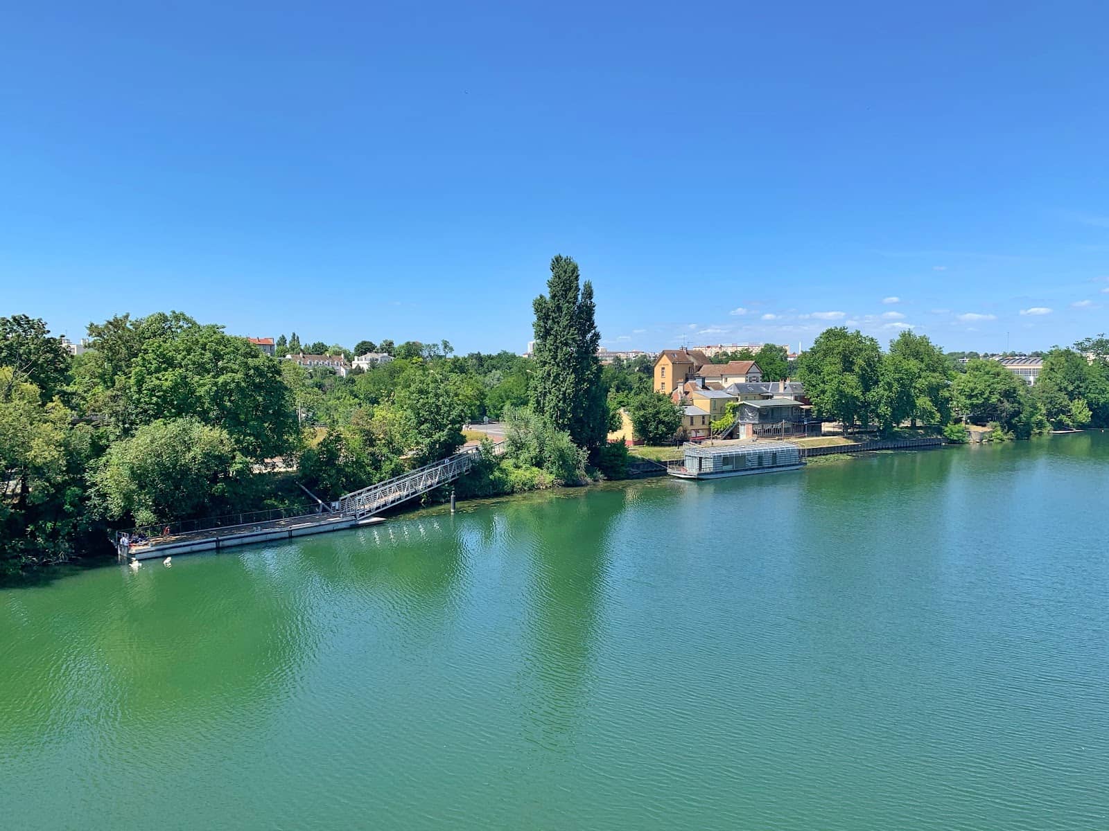 Seine Riverfront Strolls