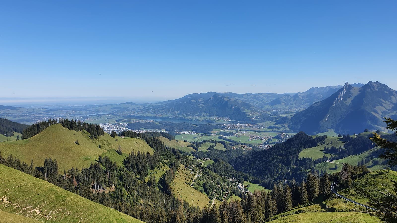 Moléson-sur-Gruyères - Image 1