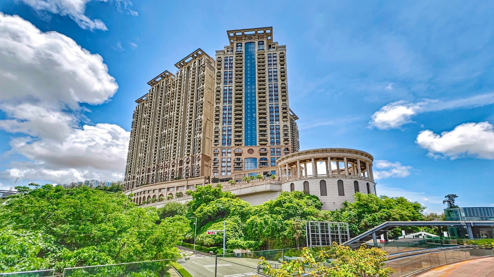 One Grand Tai - Image 1