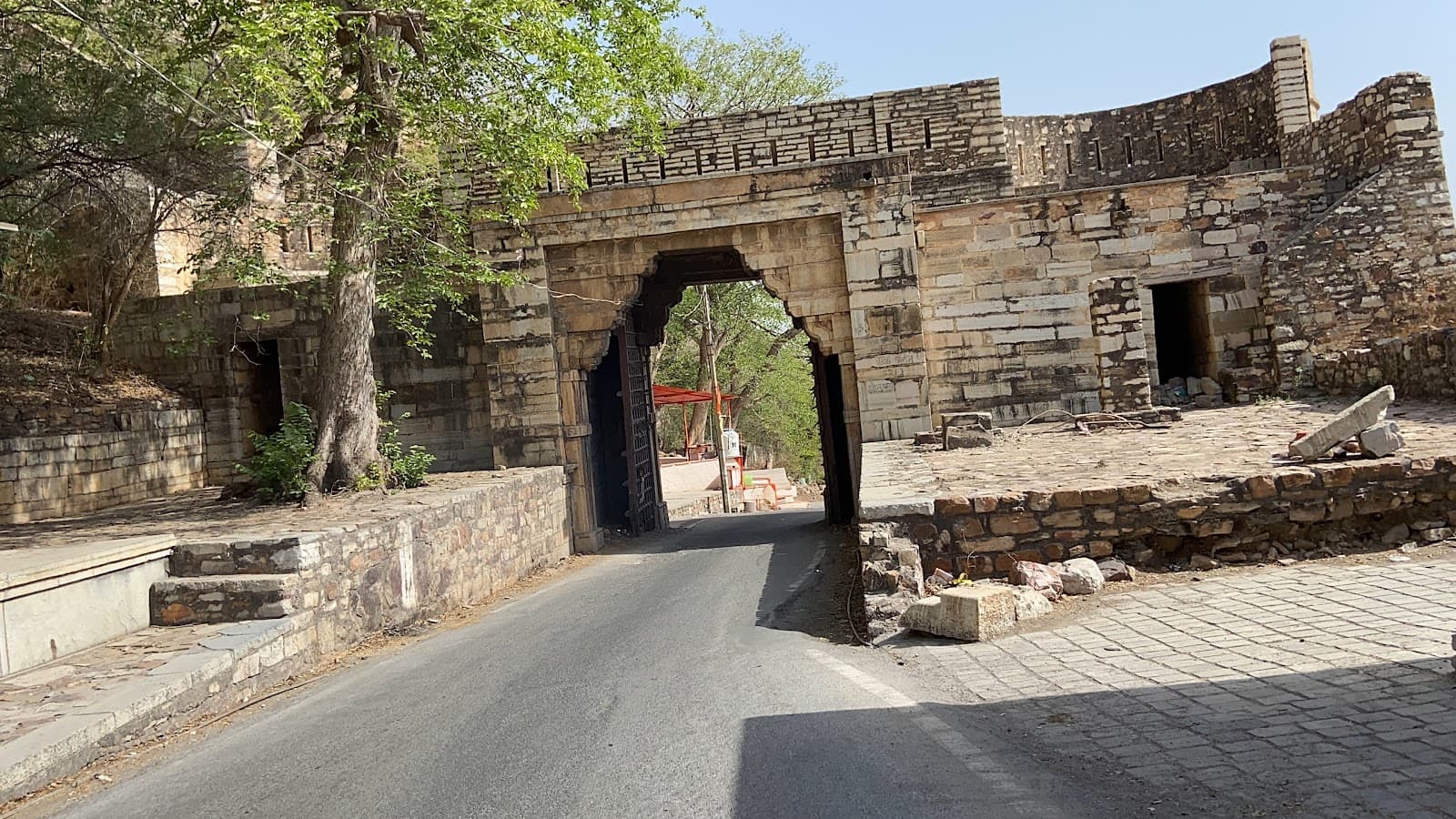 Hanuman Pol - Image 1