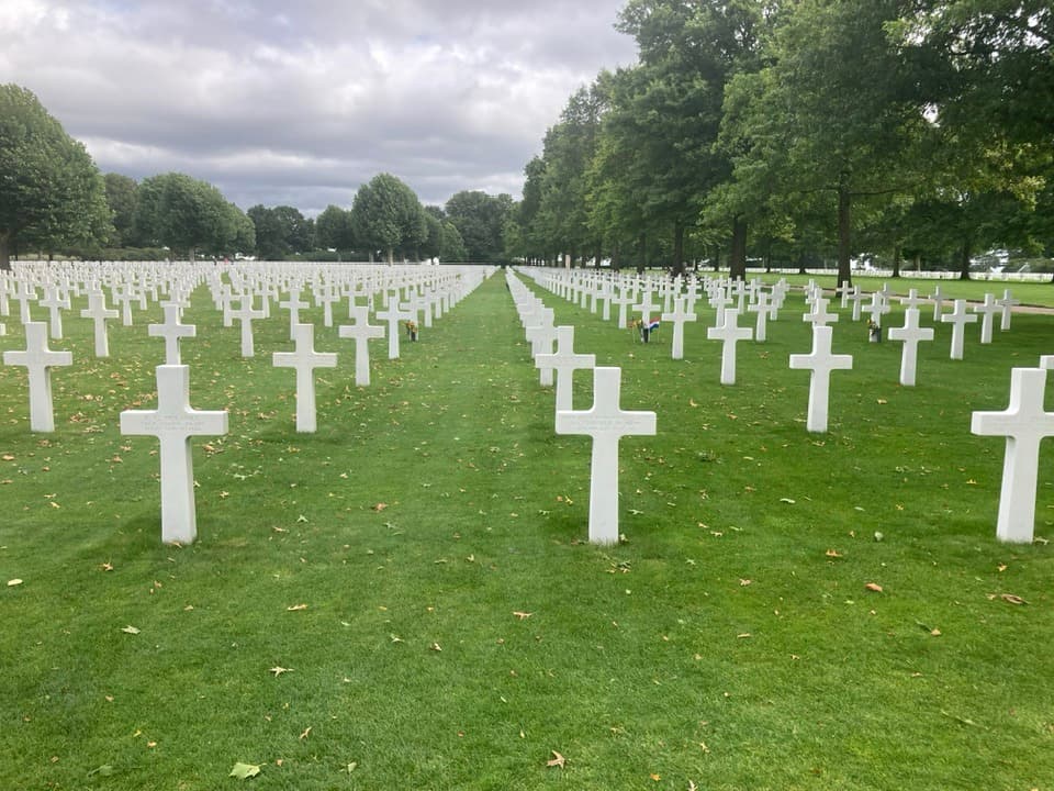 Netherlands American Cemetery (Margraten) - Image 1
