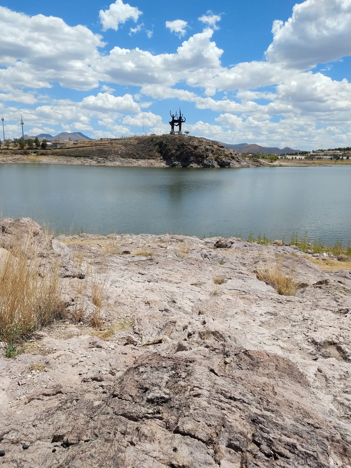 Presa El Rejón Park - Image 1