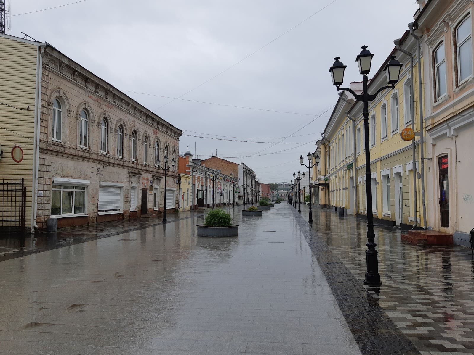 Uritskogo Street - Image 1