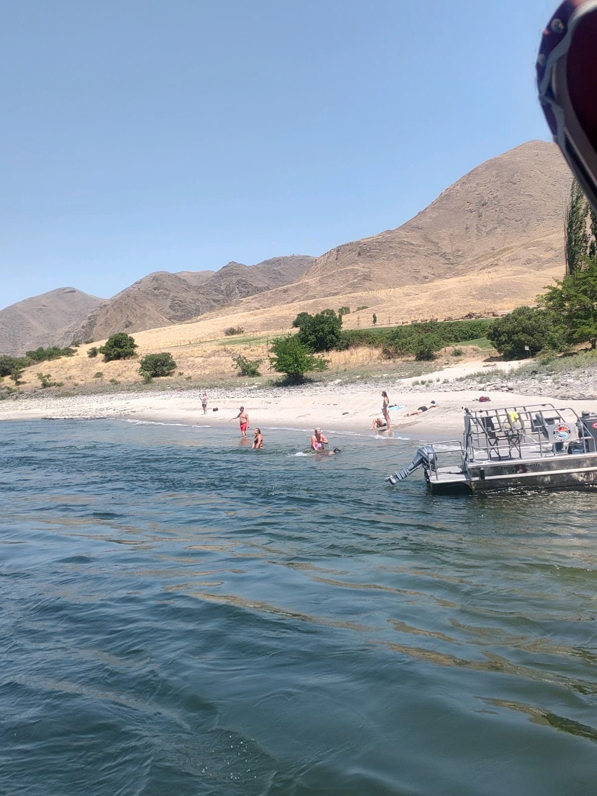 Hells Gate Marina & Jet Boat Tours - Image 1