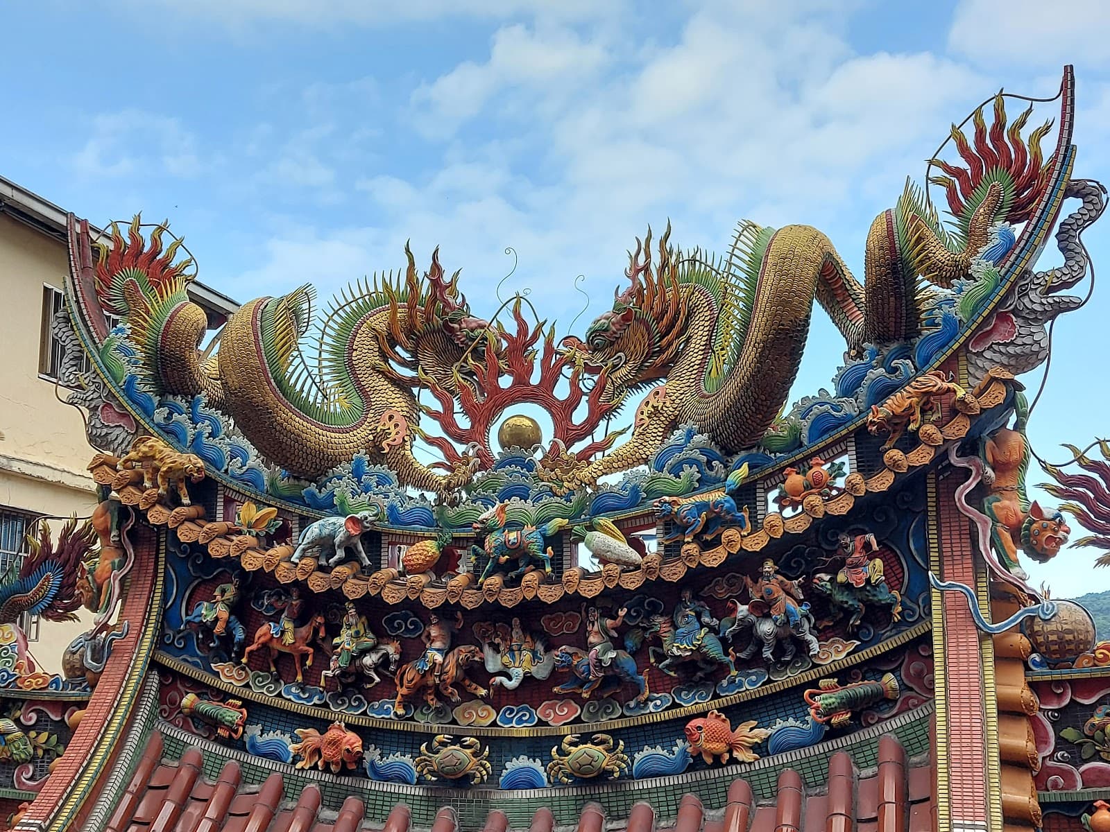 Nantian Temple (Nanfangao) - Image 1