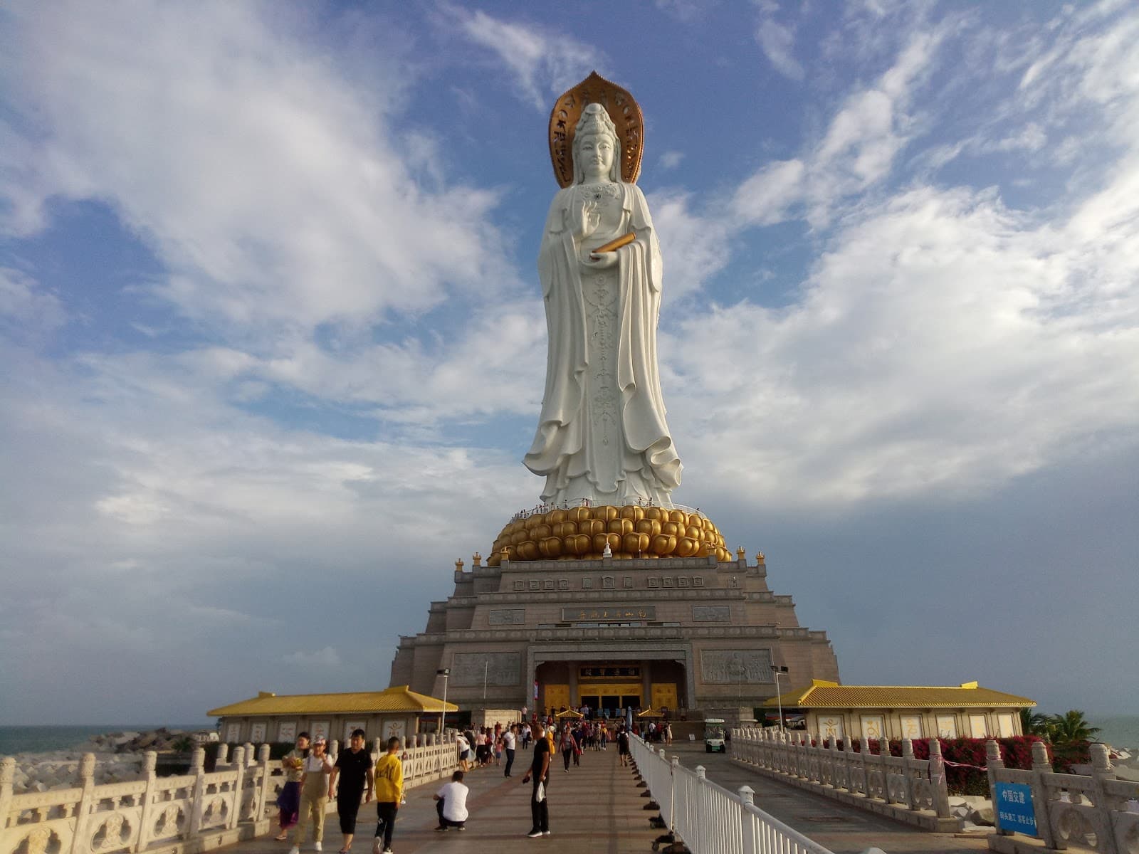 Nanshan Cultural Park Sanya - Image 1
