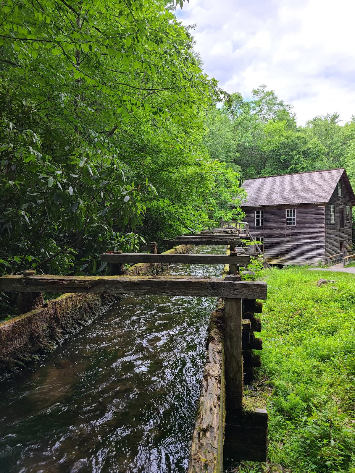 Smokemont Campground - Image 1
